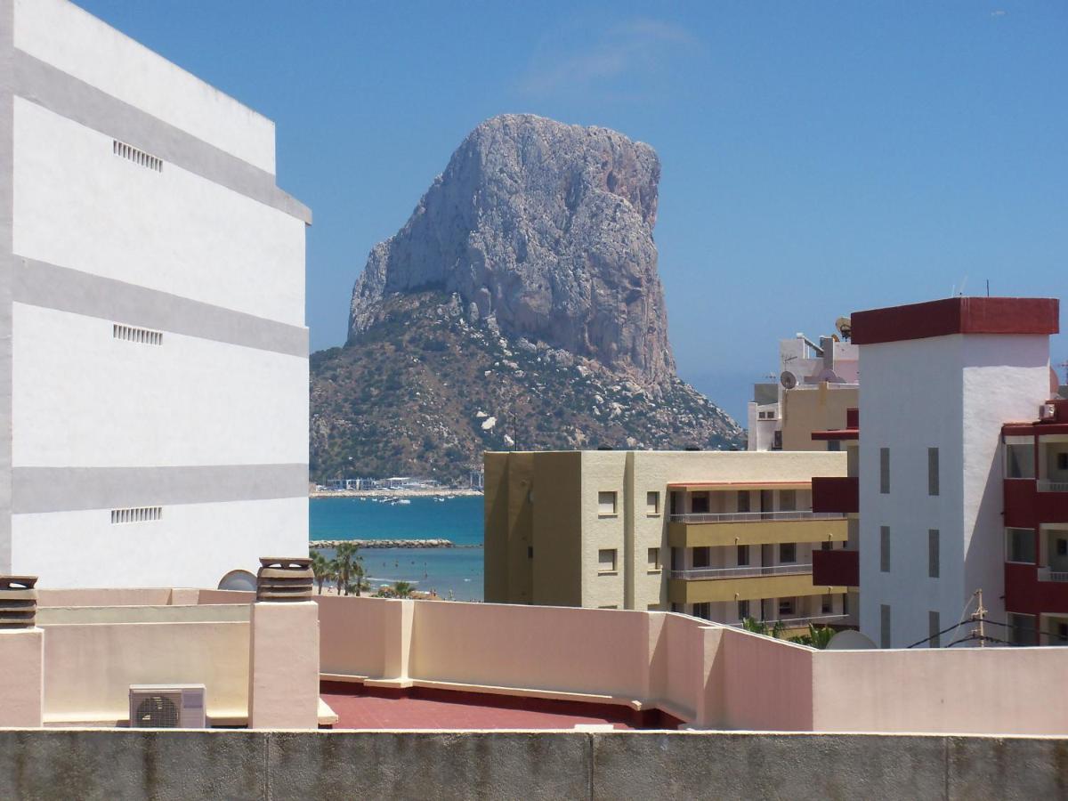 Ático con encanto, 50m de la playa, vista al mar, wifi fibra, gran terraza Calpe Esterno foto