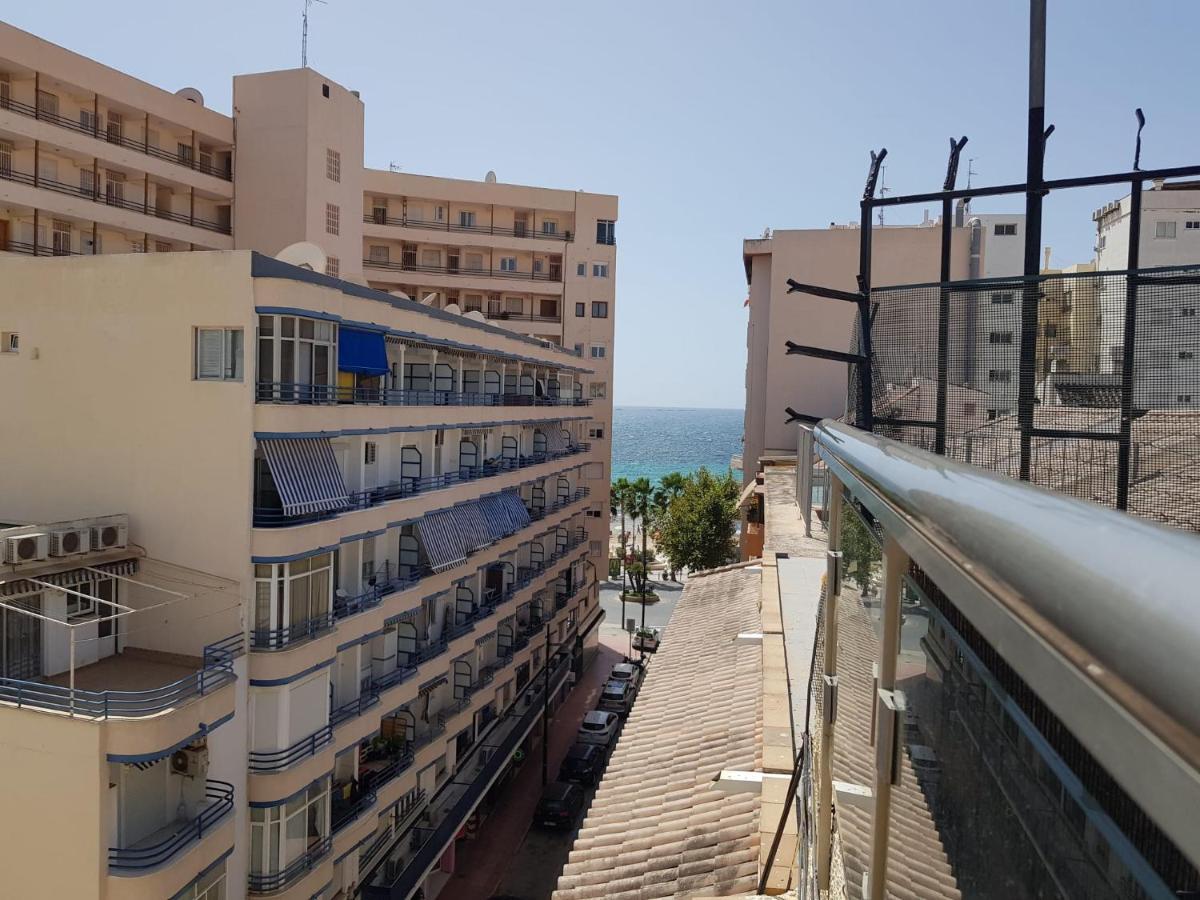 Ático con encanto, 50m de la playa, vista al mar, wifi fibra, gran terraza Calpe Esterno foto