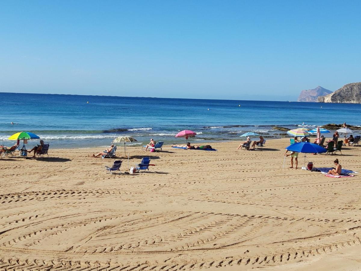 Ático con encanto, 50m de la playa, vista al mar, wifi fibra, gran terraza Calpe Esterno foto