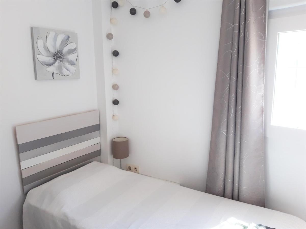 Ático con encanto, 50m de la playa, vista al mar, wifi fibra, gran terraza Calpe Esterno foto