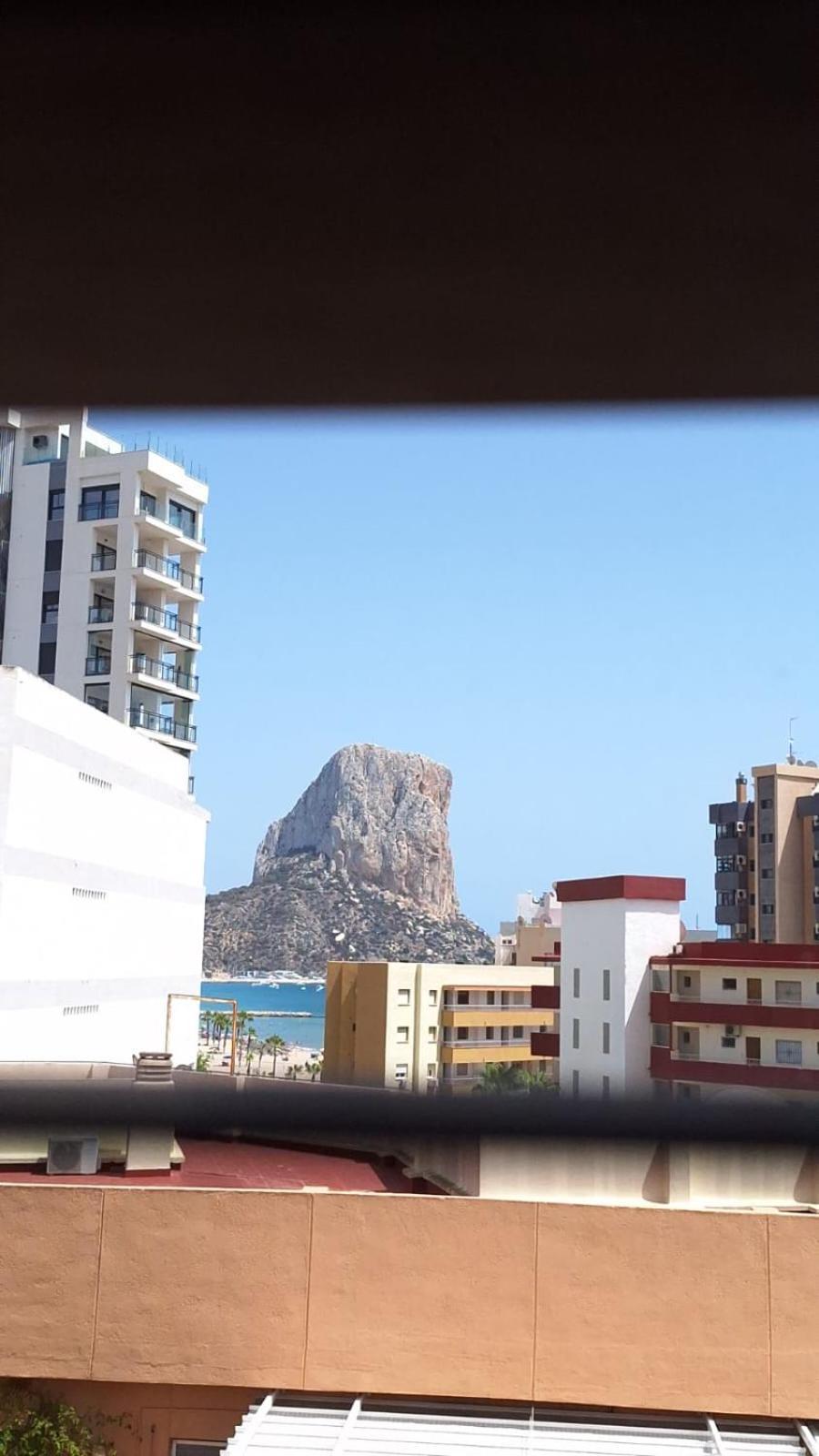 Ático con encanto, 50m de la playa, vista al mar, wifi fibra, gran terraza Calpe Esterno foto