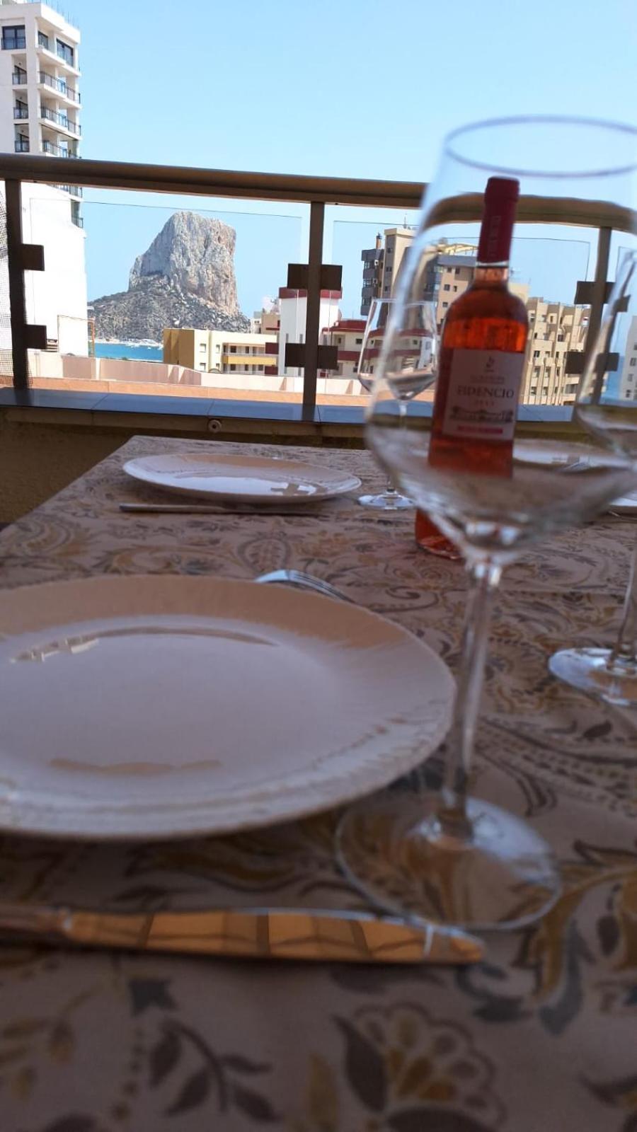 Ático con encanto, 50m de la playa, vista al mar, wifi fibra, gran terraza Calpe Esterno foto